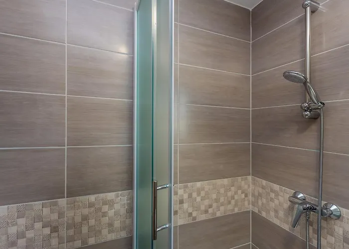 Tena Apartman Njivice