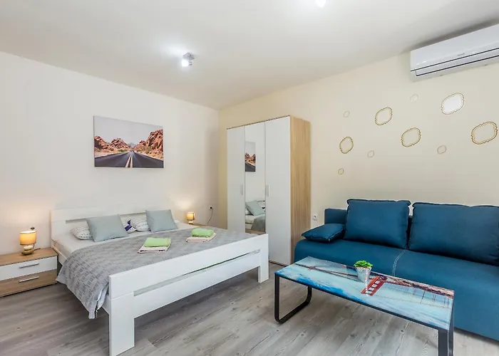 Apartman Tena *