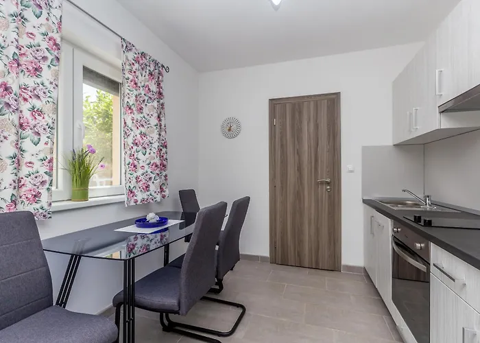 Apartman Tena Njivice