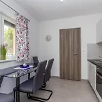 Appartement Tena Njivice